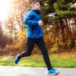 044832700_1566692612-Joging-Pakai-Jaket-Bisa-Bikin-Kurus-By-Halfpoint-Shutterstock.webp